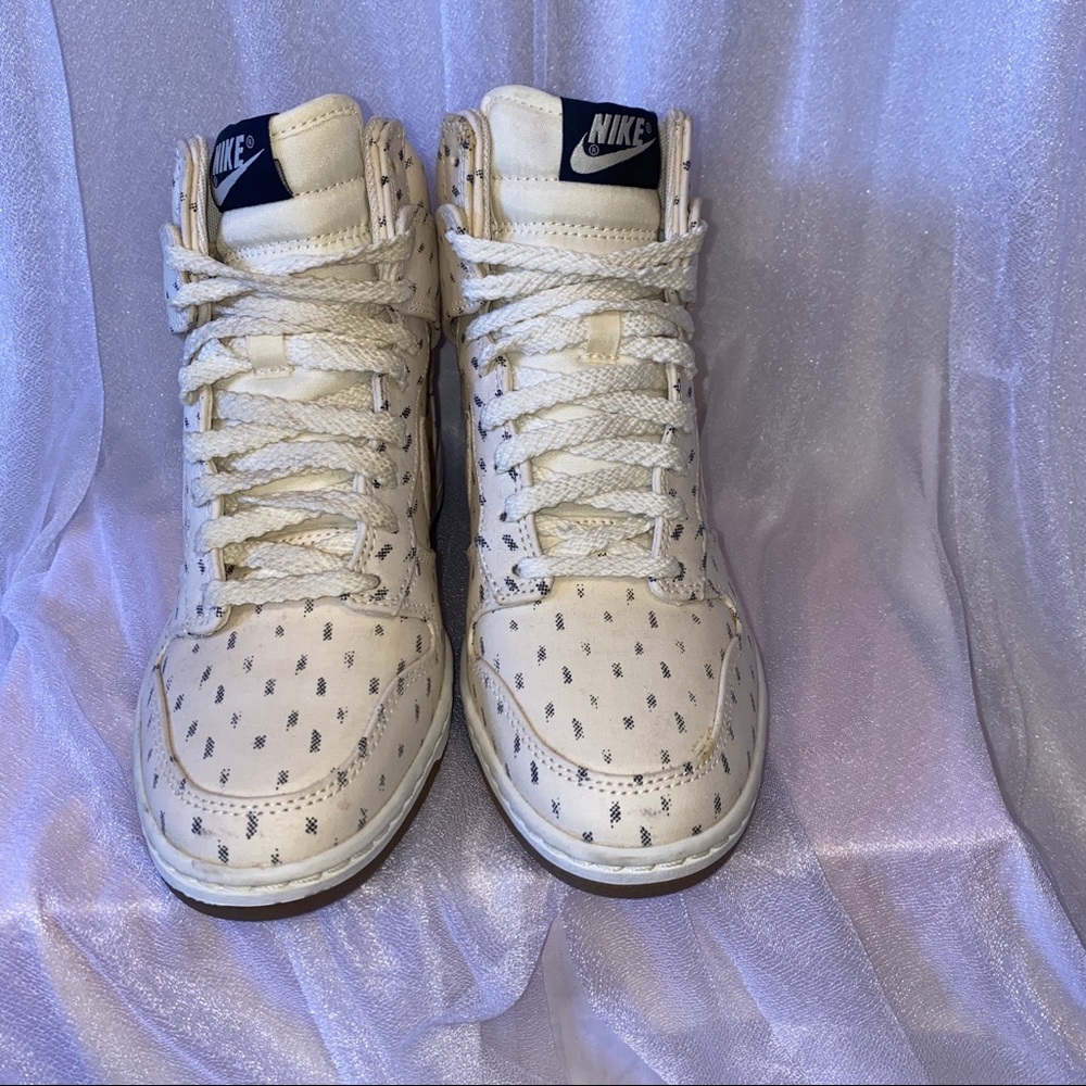 Nike sky hi dunks *RARE* - Picture 3 of 10